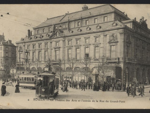 Front of a postcard sent by Cecil