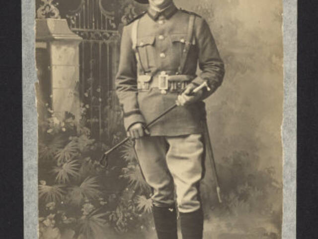 Portrait of John Kelly in uniform